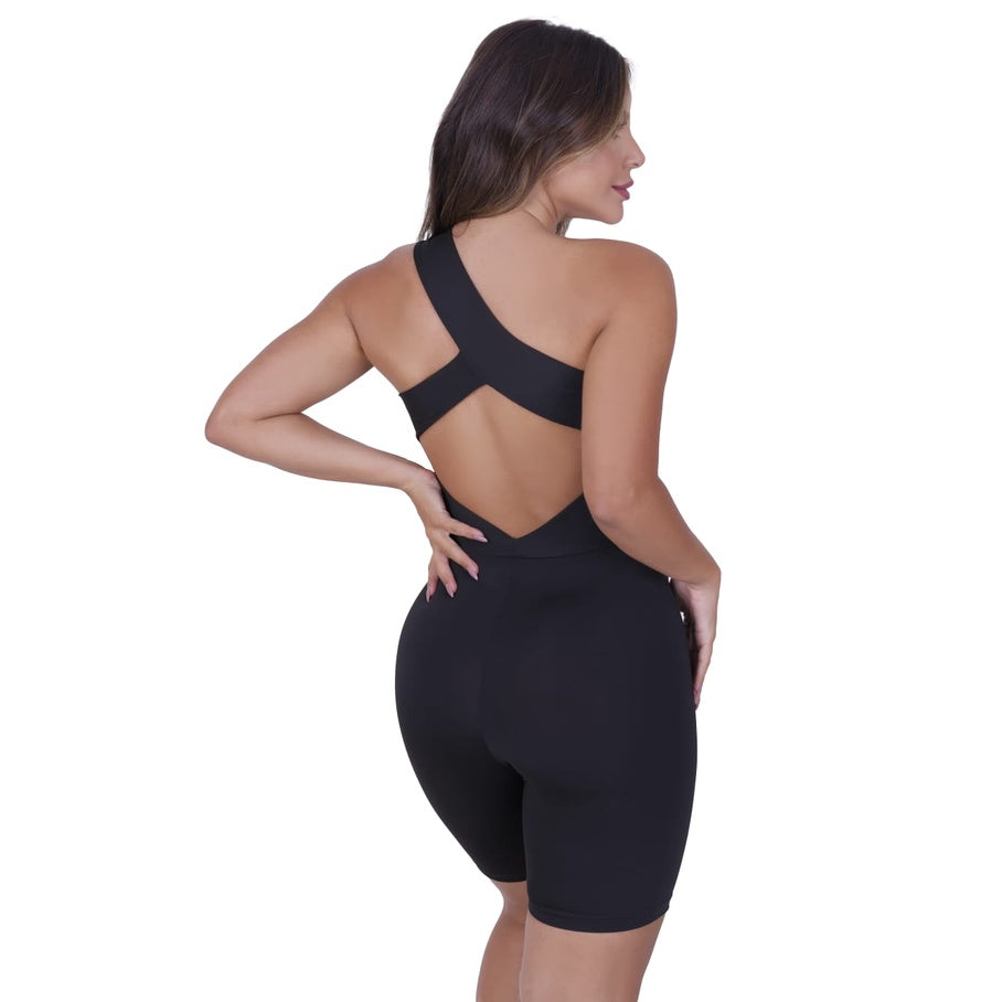 Macacão Curto Feminino Detalhe Argola Ombro Suplex Fitness